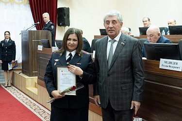 Сергей Грачев: «Сотрудники органов внутренних дел региона выполняют свою работу честно и профессионально»